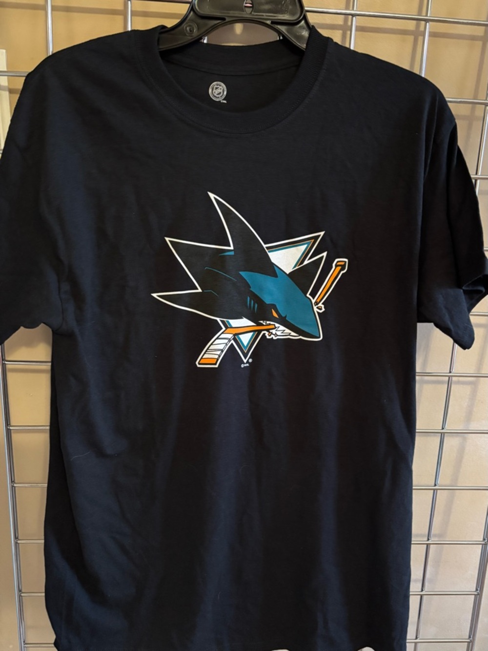 NWOT San Jose Sharks NHL Graphic Tee Men’s Sz M National Hockey League